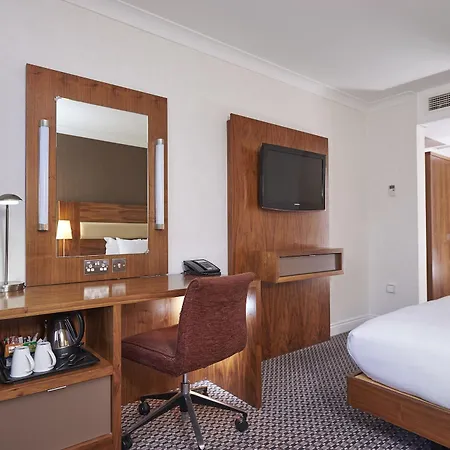 Doubletree By Hilton North Hotel Bristol