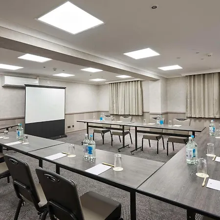 Hotel Doubletree By Hilton North