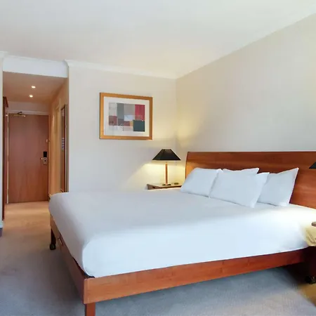 Hotel Doubletree By Hilton North 4*