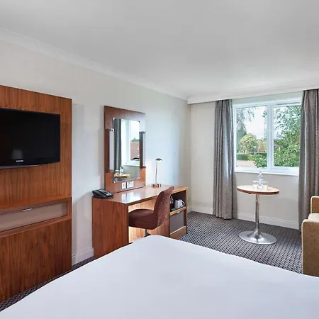Hotel Doubletree By Hilton North