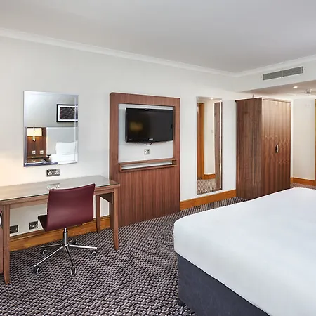 Doubletree By Hilton North Hotel 4*