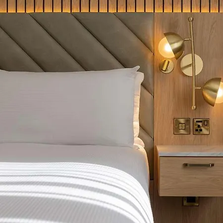 Hotel Doubletree By Hilton North Almondsbury